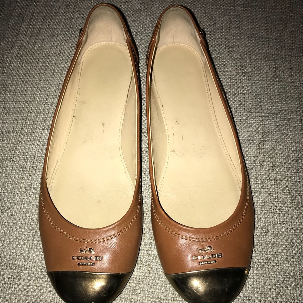 Coach flats